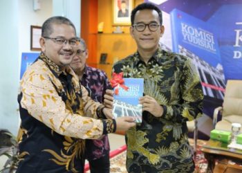 Anggota KY Farid Wajdi Luncurkan Buku ‘Memperkuat KY dalam Menjaga Integritas Wakil Tuhan’