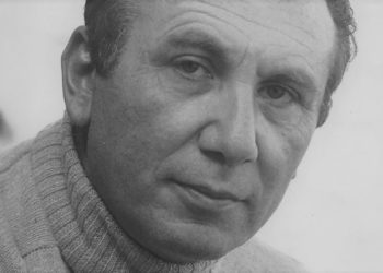 Aku Menaklukkan Dunia dengan Kata-kata