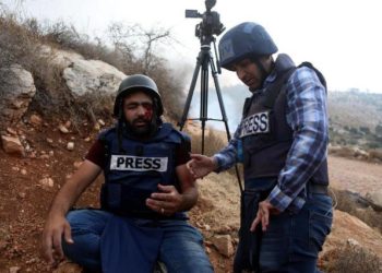 Biadab! Serdadu Israel Tembak Mata Jurnalis Palestina