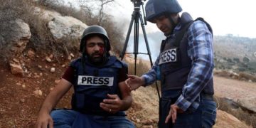 Biadab! Serdadu Israel Tembak Mata Jurnalis Palestina