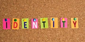 Hentikan Kesalahpahaman Atas “Politik Identitas”