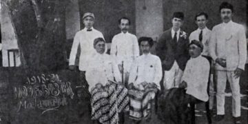 Muhammadiyah, Konteks Kelahiran dalam Sebuah Versi