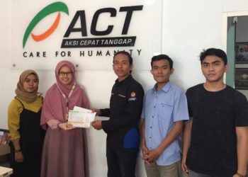 HMJ KS FISIP UMSU Serahkan Bantuan kepada Korban Kebakaran di Kalsel