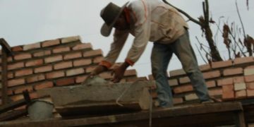 Proyek Terakhir Tukang Bangunan