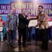 Rektor UMSU Raih “Industry Marketing Champion 2020 Kota Medan”