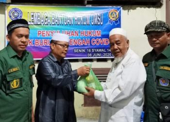 LBH UMSU Berikan Penyuluhan Hukum dan Bantuan Sembako kepada Masyarakat Nelayan Belawan