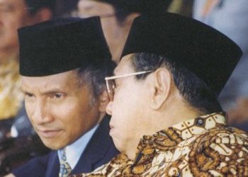 Antara Saya, Gus Dur dan Amien Rais
