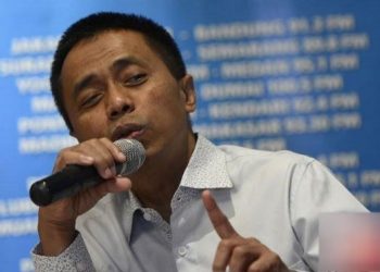 Ekonom INDEF Sebut DPR Sahkan Kertas Kosong di Paripurna RUU Ciptaker