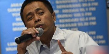 Ekonom INDEF Sebut DPR Sahkan Kertas Kosong di Paripurna RUU Ciptaker