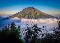 Gunung yang Diberkahi