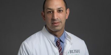 Efektif Tangani Covid-19, Dokter Muslim AS Dianugeri “Top Muslim Achiever 2020”