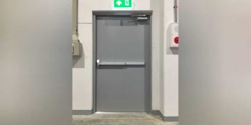 Pintu Tangga Darurat Kok Dikunci?