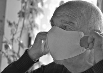 Lansia Rentan Terpapar Covid-19, ini Alasannya