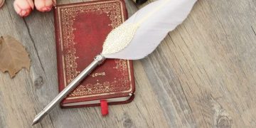 Kebenaran tentang Sejarah Menulis