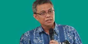 Ekonom INDEF Prediksi Rezim Jokowi Akan Wariskan Utang Rp 10 Ribu Triliun