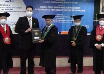 Sekjen MAHUTAMA Auliya Khasanofa Raih Gelar Doktor di PDIH UMS