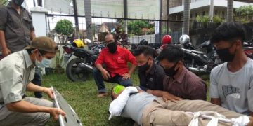 Pelatihan First Aid untuk Pemandu Wisata dan Penggiat Alam Bebas