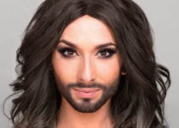 Kemendagri Akan Bantu Pembuatan e-KTP untuk Transgender