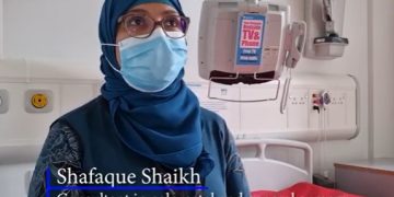 Dokter Muslim Skodlandia Perkenalkan Robot Bedah