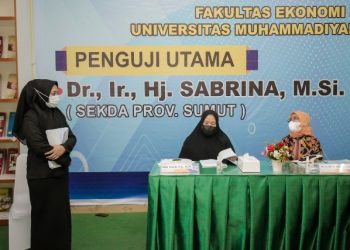 Pengalaman Pertama, Sekda Provsu Jadi Penguji Utama Sidang Meja Hijau Mahasiswa FEB UMSU