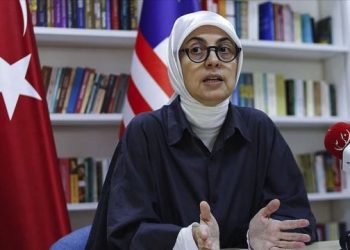 Merve Safe Kavakci, Sosok Politisi Muslimah Tangguh dari Turki