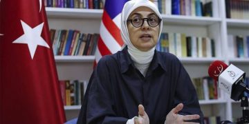 Merve Safe Kavakci, Sosok Politisi Muslimah Tangguh dari Turki