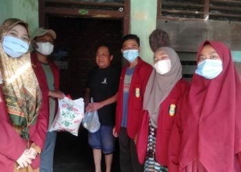 Jelang Idhul Fitri, IMM Deli Serdang Memberi Kegembiraan kepada Kaum Dhuafa.
