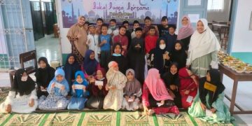 SD Muhammadiyah 2 Sukaramai Berbuka Bersma dan Memberikan Santunan