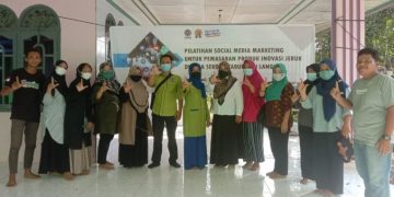 Dosen FISIP UMSU Beri Pelatihan Manajemen BUMDes Desa Sekoci