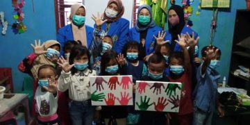 Tim PKM Mahasiswa FISIP UMSU Tanamkan Revolusi Mental untuk Anak Usia Dini