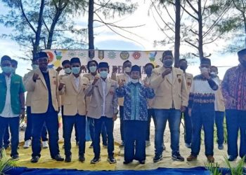 PCPM dan PCNA Jenu Gelar Pelantikan di Pantai Semilir Socorejo
