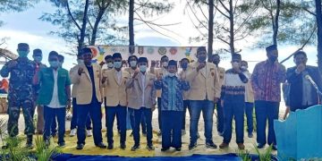 PCPM dan PCNA Jenu Gelar Pelantikan di Pantai Semilir Socorejo