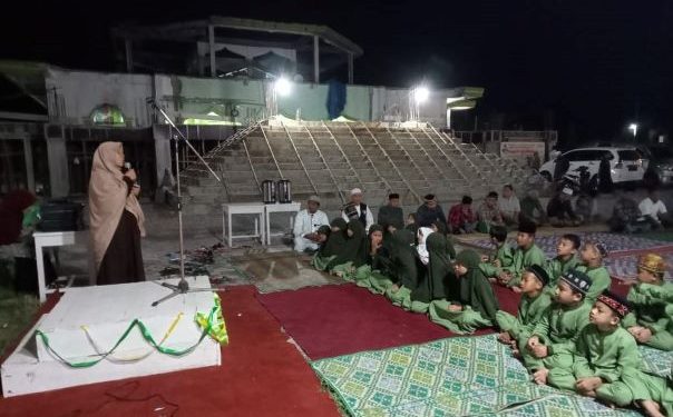 Tampil Beda, Pembagian Rapor Siswa SDIT Muhammadiyah Manggeng Dilaksanakan Waktu Subuh