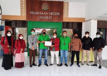 Dukung Pemberantasan Korupsi, IMM Berikan Penghargaan ke Kejari Langkat
