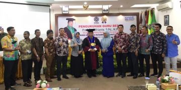 Ukir Sejarah, Alumni Prodi S1 Pendidikan Matematika FKIP UMSU Jadi Guru Besar