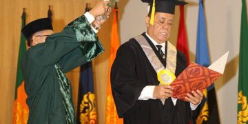 Alpha: Bukan Hanya Mundur dari Wakomut, Ari Kuncoro Harusnya Juga Mundur dari Rektor UI