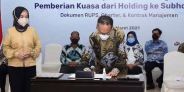 Alpha: Demi Hukum Pelimpahan Wewenang Pertamina ke Sub Holding Harus Ditunda