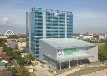 Tertarik Kuliah di UMBandung? Ada Beasiswa Menarik Lho!