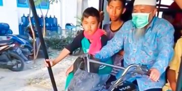 Kunjungi MBS Palang, Begini Aksi Unik Ketua Lazismu Jatim Hibur Para Santri