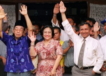 Adhie Massardi: Amien Rais Bukan Aktor Penggulingan Gus Dur