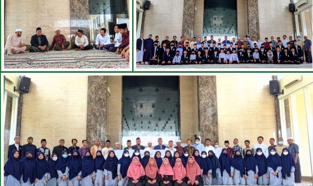 MBS Tuban Rihlah ke Masjid Namira Lamongan