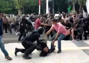 MHH PW Muhammadiyah Sumut Kecam Aksi Brutal Polisi “Smackdown” Mahasiswa