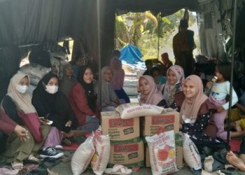 IMM Asahan-Tanjung Balai Serahkan Bantuan kepada Warga Korban Banjir Serdang Bedagai