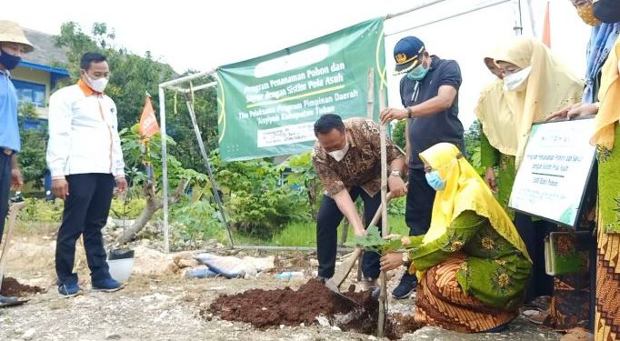 LLHPB PDA Tuban Launching Program Penanaman Pohon dan Sayur dengan Pola Asuh