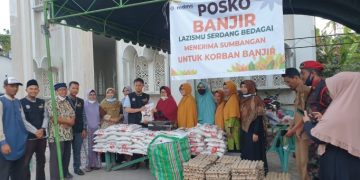 PW Aisyiyah Sumut Salurkan Bantuan Melalui Lazismu untuk Warga Korban Banjir di Sergai