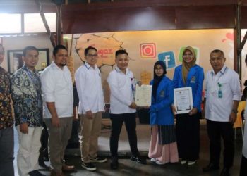 Mahasiswa IAP FISIP UMSU Peroleh Dua HAKI