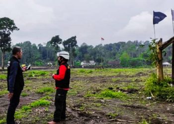 LazisMu dan MDMC Lumajang Tinjau Lokasi Rencana Pembangunan Huntara untuk Korban Erupsi Semeru