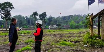 LazisMu dan MDMC Lumajang Tinjau Lokasi Rencana Pembangunan Huntara untuk Korban Erupsi Semeru