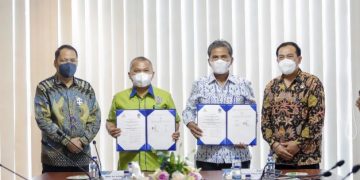 Rektor UMSU dan Dekan FISIP Tandatangan MoU dengan Ombudsman RI
