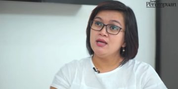 Atnike Nova Sigiro, Aktivis Gerakan Feminisme Indonesia